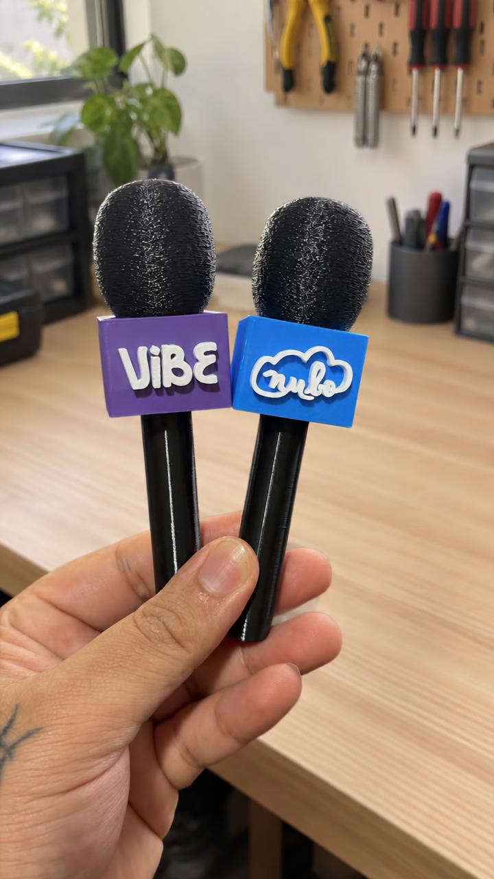 Microfones personalizados com a sua marca